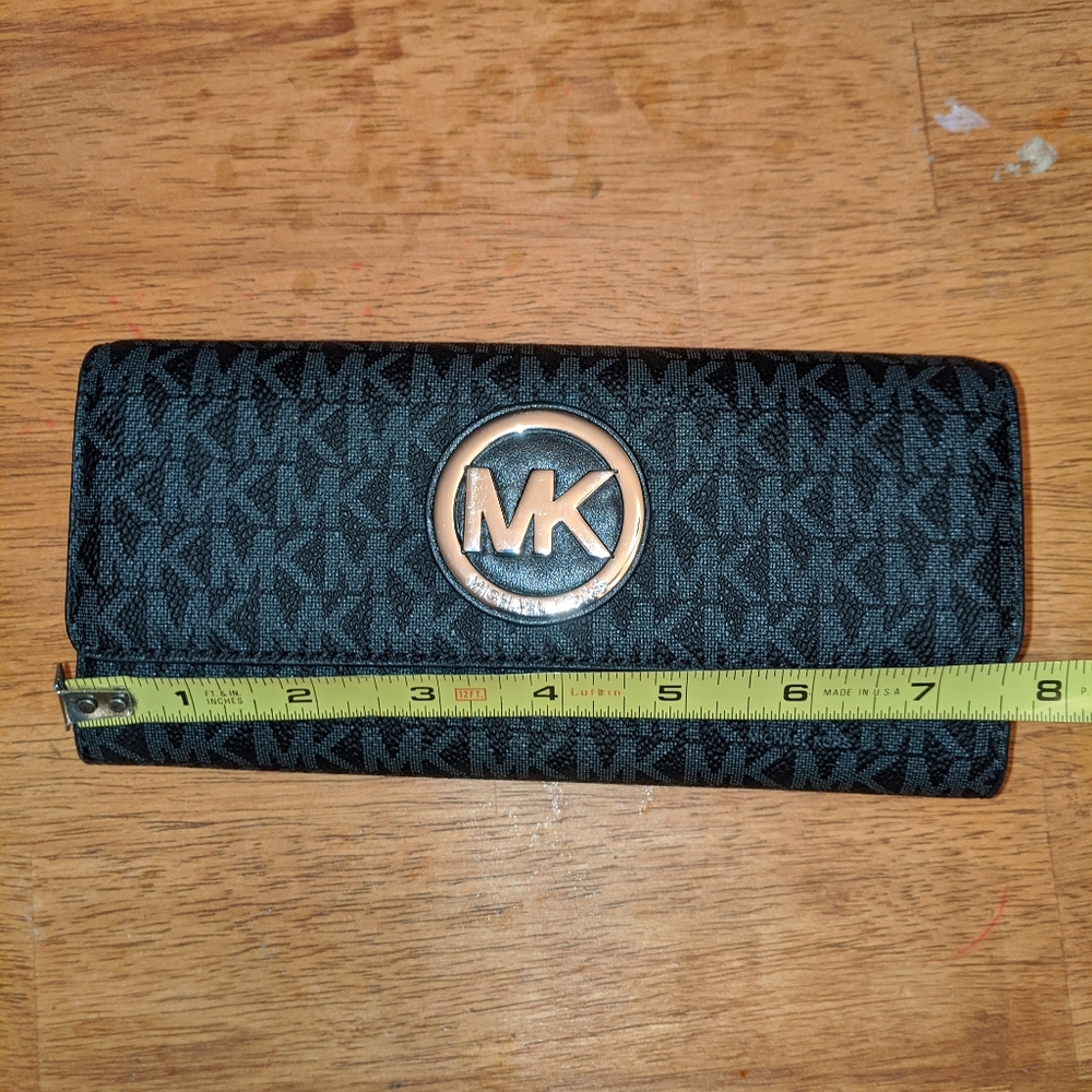 Michael Kors Fulton Wallet